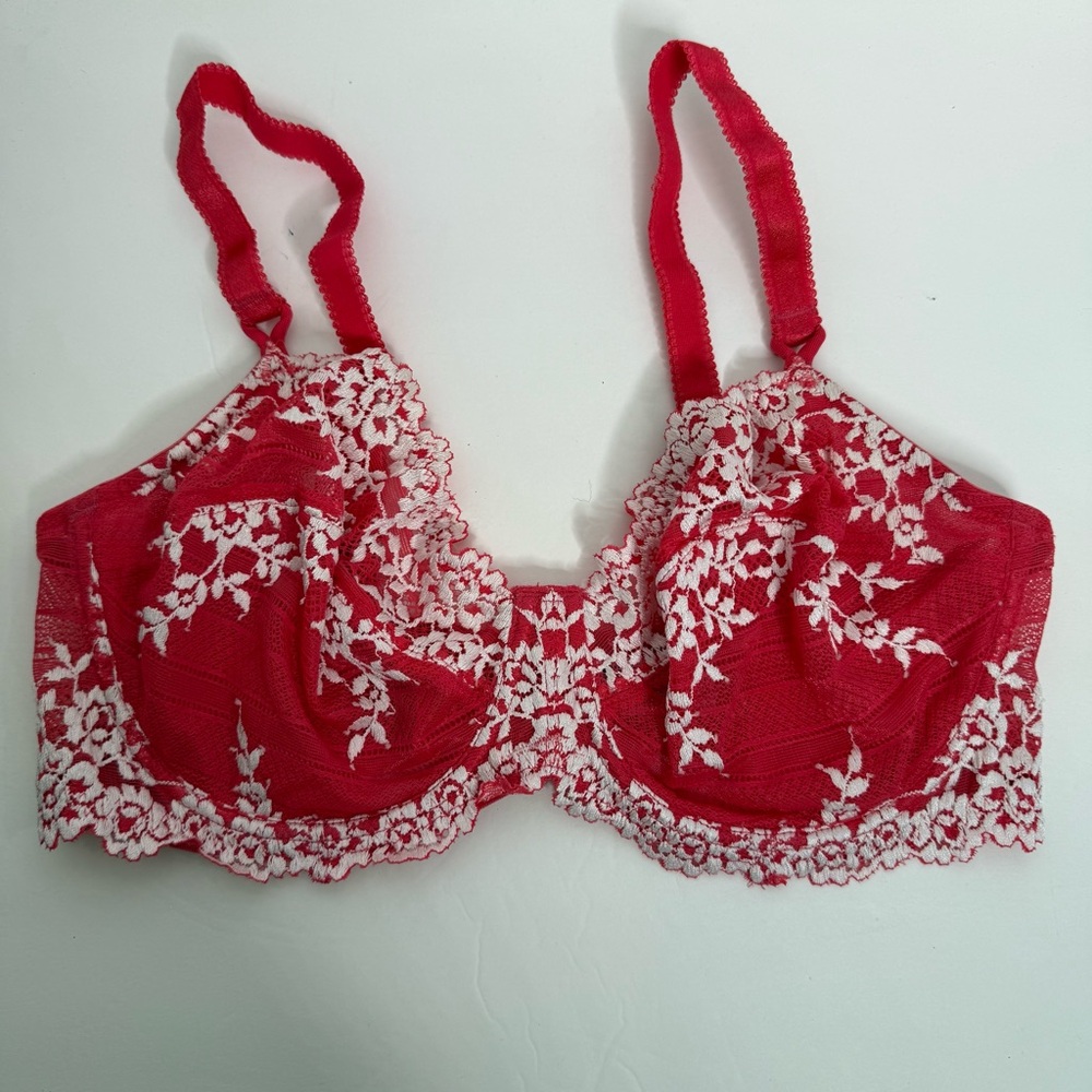 Wacoal Embrace Lace T-Shirt Bra Size 36D